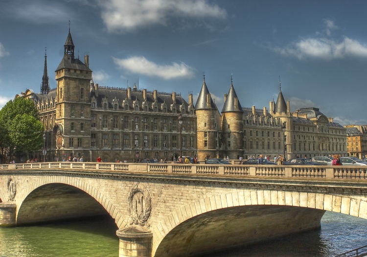 Le pont Saint-Michel