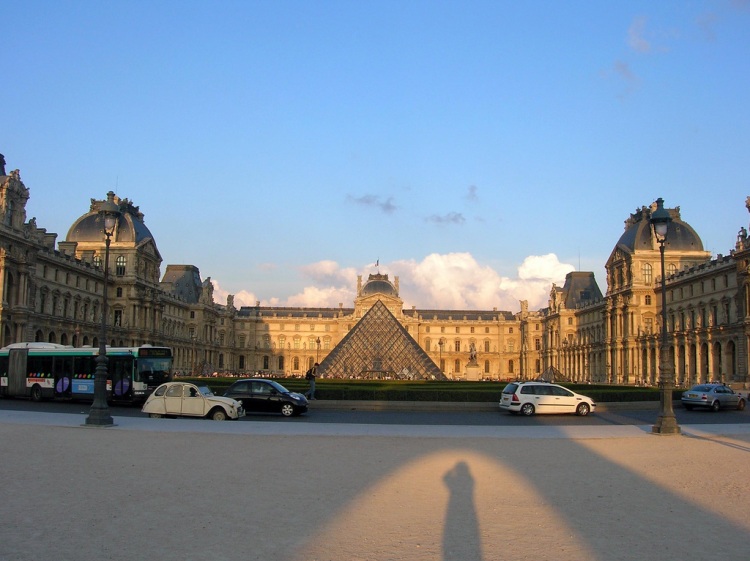 Louvre