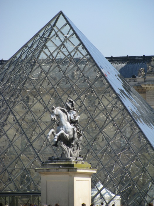 Louvre