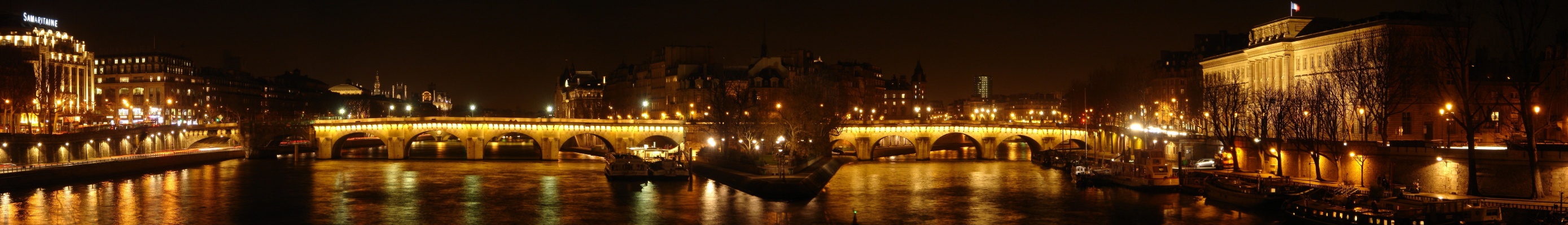 Ansicht auf die Pont-Neuf Brücke