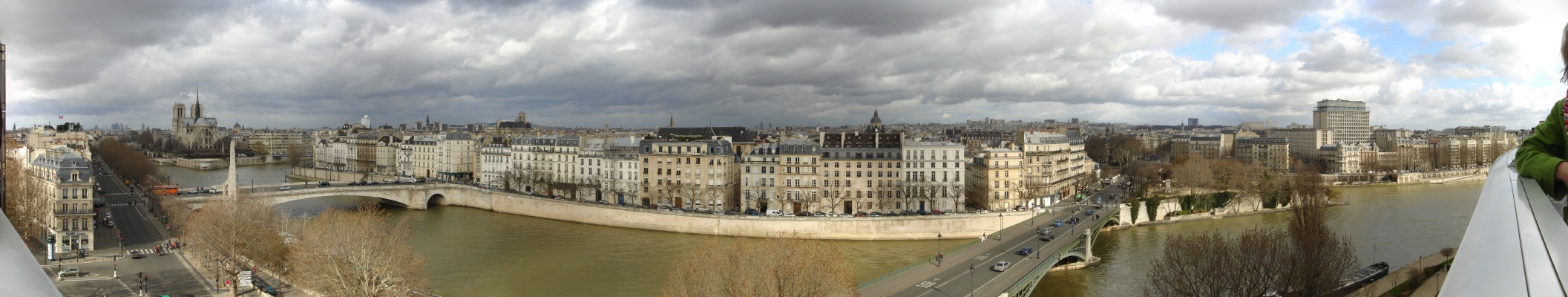 Blick aus das du Monde Arabe Institut