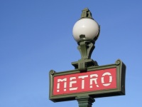 Metro-Schild